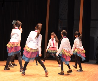 やさしいフリースタイルダンス 子供のダンス教室 オカヘルスアップクラブ 富山にある親子教室 ダンス リトミック マタニティビクス アフタービクス教室
